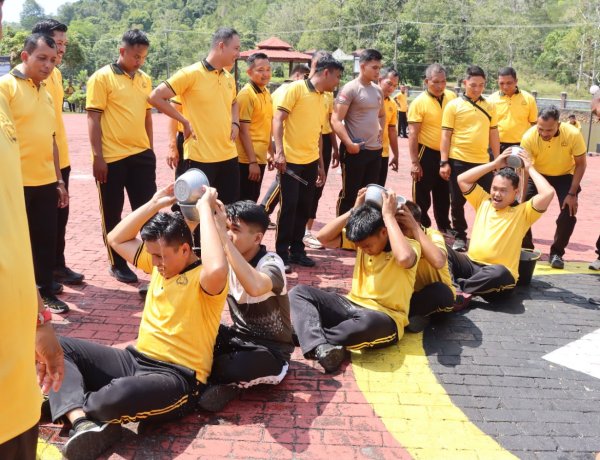 Semarak HUT RI ke-81, Polres Lingga Gelar Lomba Rakyat dan Perkuat Kekompakan Personel