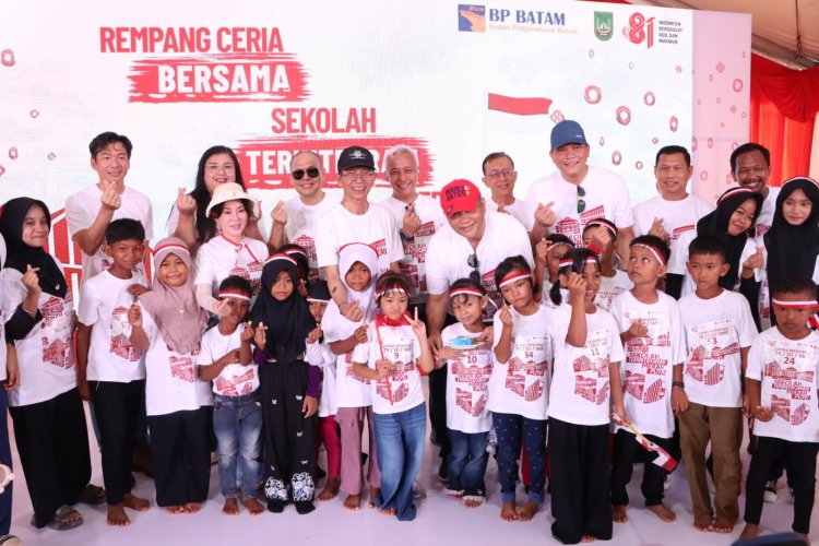Kapolresta Barelang Dampingi Kepala BP Batam dalam Kegiatan Ceria Bersama di Lokasi Pembangunan Sekolah Rakyat Terintegrasi Merah Putih