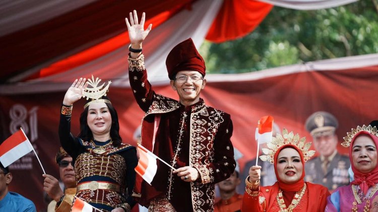 Amsakar dan Li Claudia Tampilkan Ragam Budaya, Pawai Pembangunan Batam Jadi Panggung Nusantara