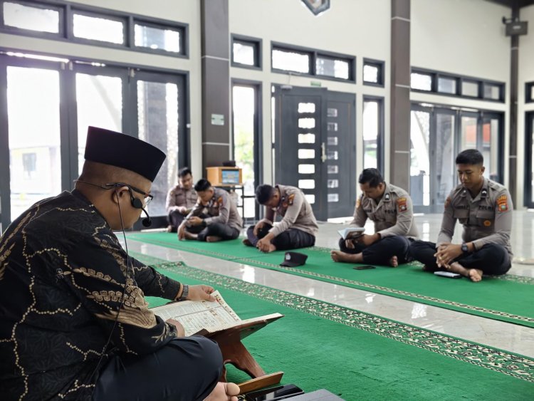 Polres Lingga Perkuat Mental dan Spiritual Personel Lewat Binrohtal Rutin