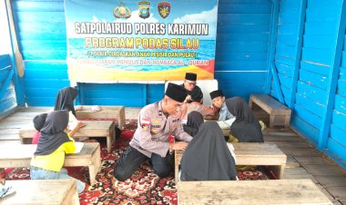 Satpolairud Polres Karimun Cerdaskan Anak Pesisir Lewat Program Podassilau