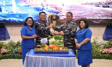Kodaeral IV Kobarkan Semangat Pengabdian di HUT ke-81 TNI AL