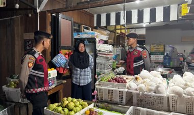 PATROLI SAMAPTA POLRES LINGGA PERKUAT HARKAMTIBMAS, WARGA DIIMBAU WASPADA KEJAHATAN