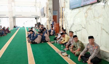Satbinmas Polresta Barelang Hadiri Tabligh Akbar Milad PMB Kota Batam Ke-27 Bersama Ustad Anugerah Cahyadi Batubara