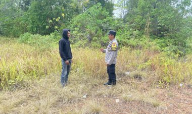 Cegah Karhutla, Bhabinkamtibmas Polsek Daik Lingga Aktif Patroli dan Edukasi Warga