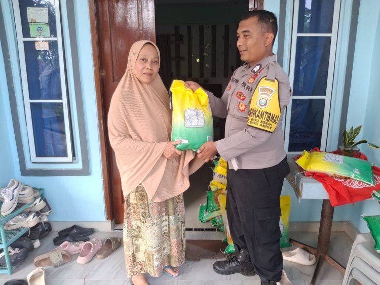 Polsek Batu Ampar Salurkan 500 Kg Beras SPHP Lewat Gerakan Pangan Murah