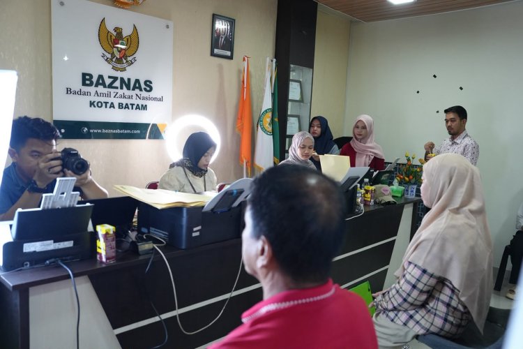 Imigrasi Batam Jemput Bola, 28 Pemohon Ikuti Layanan Eazy Passport di BAZNAS