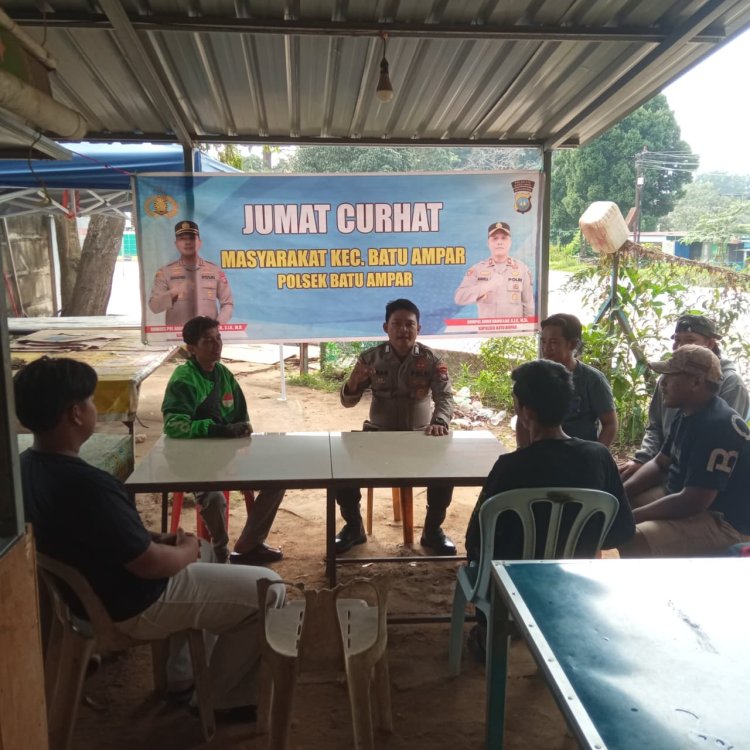 Jumat Curhat di Tanjung Sengkuang, Polsek Batu Ampar Ajak Warga Perkuat Sinergi Jaga Kamtibmas