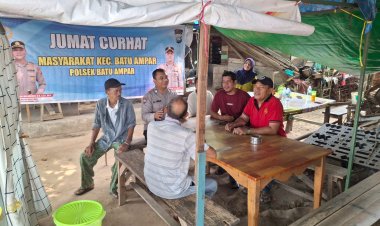 Jumat Curhat Polsek Batu Ampar, Warga Batu Merah Diajak Bersinergi Jaga Kamtibmas dan Manfaatkan Layanan Polisi 110