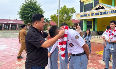 Siswa SMAN 1 Tanjungpinang Bawa Pulang 19 Medali dari Malaysia