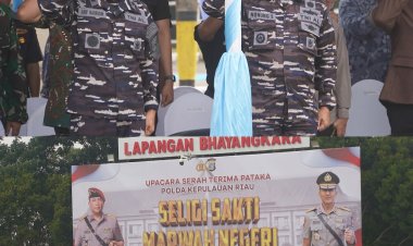 Kodaeral IV Hadiri Parade Pergantian Kapolda Kepri, Perkuat Soliditas TNI-Polri
