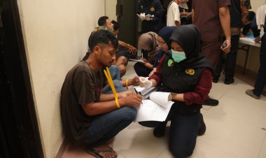Polda Kepri Periksa 64 Orang di Kampung Madani, 61 Positif Narkoba