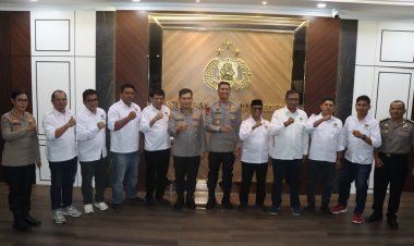 Kapolda Kepri dan PWI Perkuat Sinergi, Tangkal Hoaks dan Jaga Kondusivitas Daerah