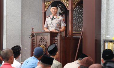 Kapolda Kepri Ajak Warga Aktifkan Pos Kamling dan Perkuat Kamtibmas Lewat Jumat Keliling