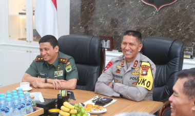 Pangdam XXV/Sultan Mahmud Riayat Syah Temui Kapolda Kepri, Perkuat Sinergi TNI-Polri