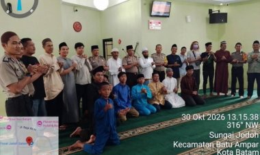 Jumat Curhat di Tanjung Pantun, Polsek Batu Ampar Ajak Warga Aktif Jaga Kamtibmas