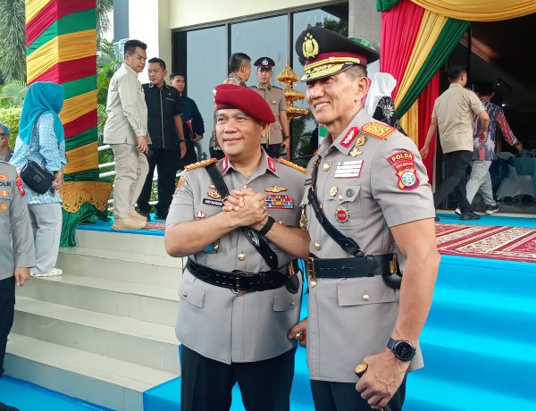 Terima Pataka Polda Kepri, Suhendri Minta Dukungan Media, Asep Safrudin Titip Pesan untuk Masyarakat