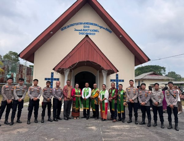 Polres Lingga Gelar Minggu Kasih di GPIB Bukit Karmel, Perkuat Kedekatan dengan Jemaat
