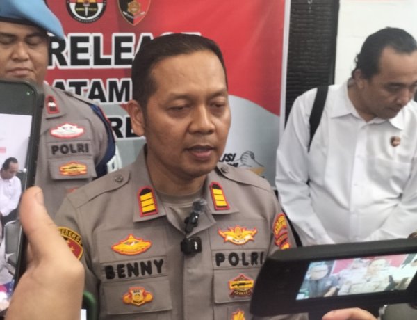 Pria di Batam Kota Tewas Ditikam 25 Kali, Polisi Amankan Tersangka Berinisial M