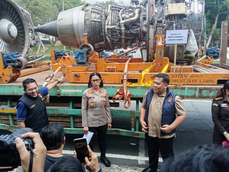 Ditreskrimsus Polda Kepri Ungkap Dugaan Perdagangan Tiga Mesin Pesawat dari Singapura, Empat Tersangka Diamankan