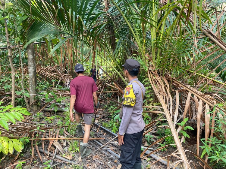 Cegah Karhutla, Bhabinkamtibmas Polsek Daik Lingga Aktif Patroli dan Ingatkan Warga
