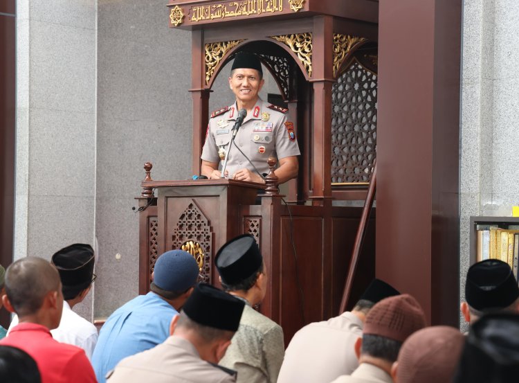 Kapolda Kepri Ajak Warga Aktifkan Pos Kamling dan Perkuat Kamtibmas Lewat Jumat Keliling