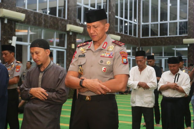 Jaga Kamtibmas, Kapolda Kepri Ajak Masyarakat Perkuat Siskamling